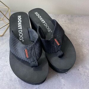 Rocket Dog platform flip flops. Price firm.